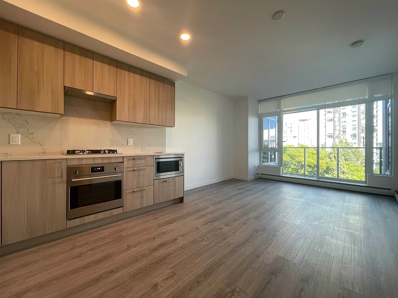 1 bed, 520 sqft, $1,800 — Photo 3