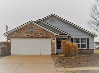 7147 Burlat Ln, Noblesville, IN 46062