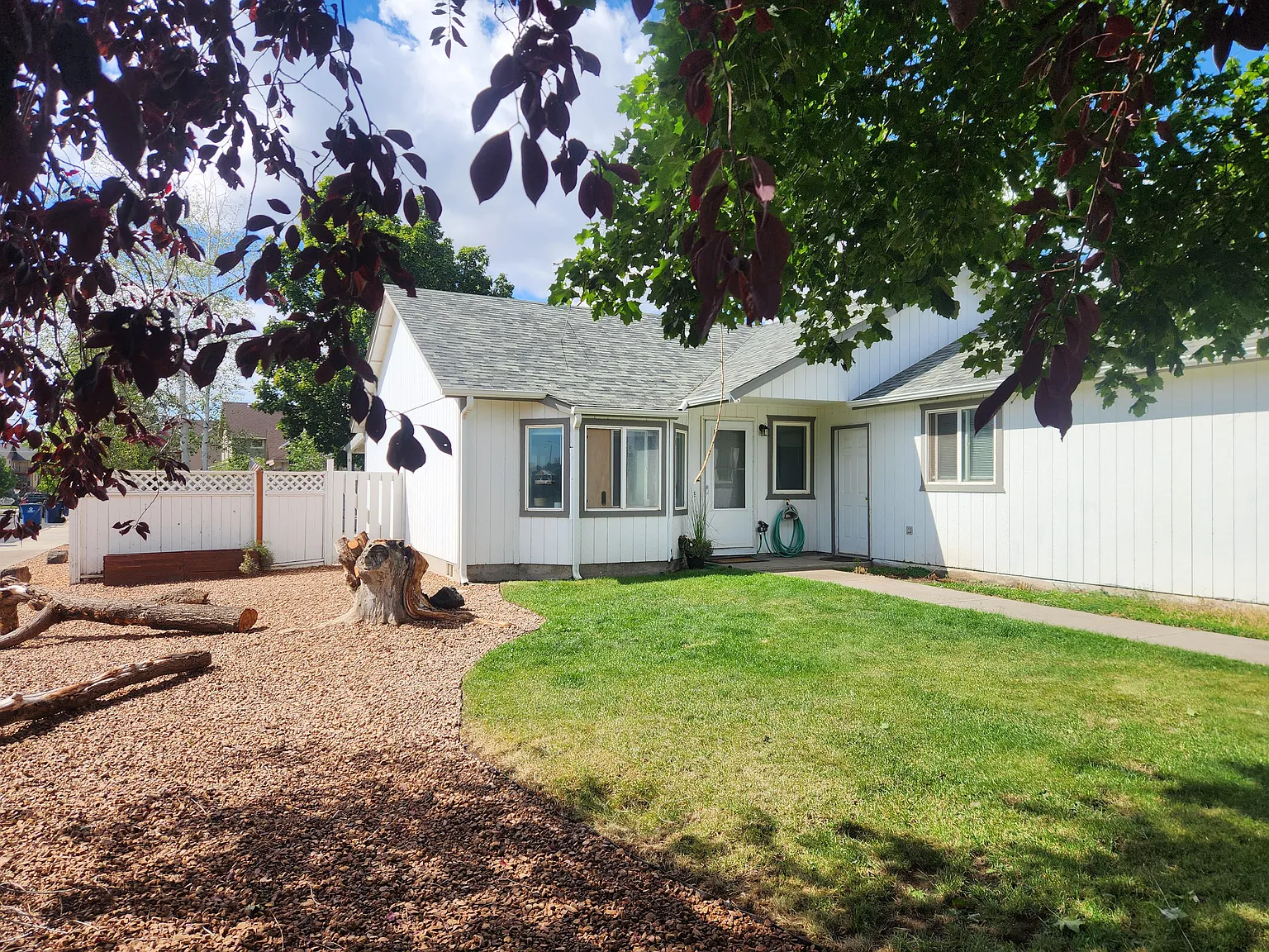 3 bed, 1134 sqft, $2,500 — Photo 3