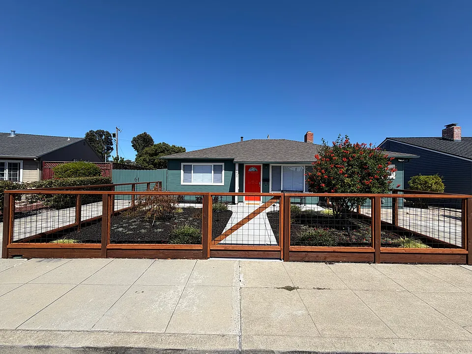 1625 Hemlock Ave