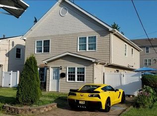 21 Larch St, Carteret, NJ 07008