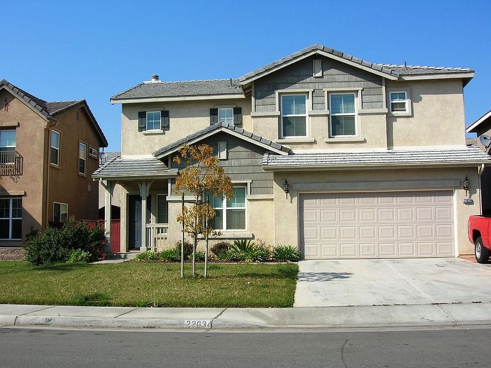 1st image of 22034 Goldenchain St
