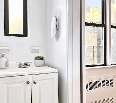 Rented by Vector New York, LLC | media 9