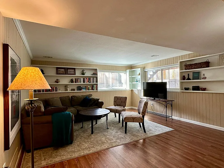 6079 S Kenton Way — Photo 10