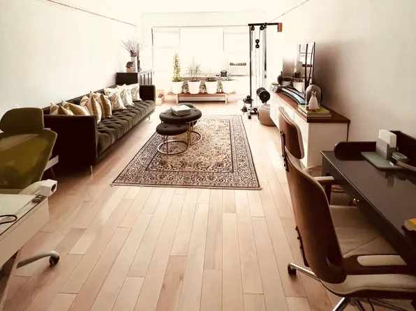 288 Lexington Avenue image 1 of 47