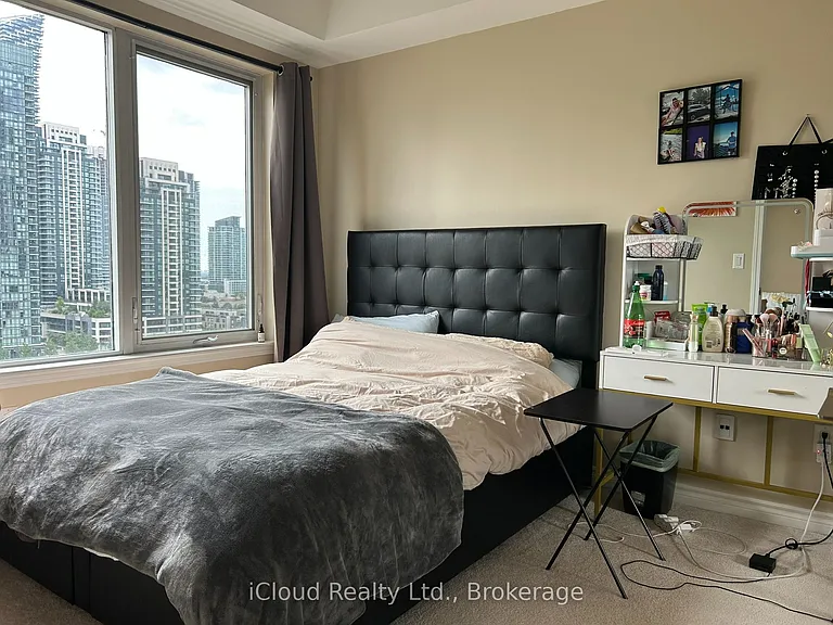 385 Prince Of Wales Dr #1107 — Photo 21