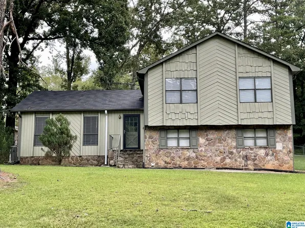 1927 Carraway St, Birmingham, AL 35235