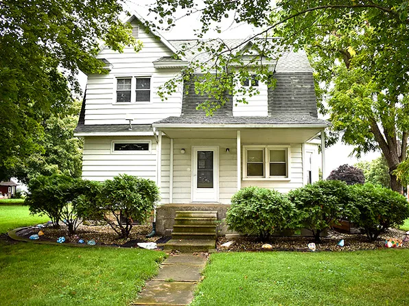 2289 N 3806th Rd, Serena, IL 60549