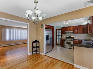 24 Sagamore Rd, Parsippany, NJ 07054