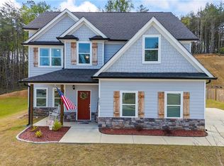 6552 River Station Dr, Lula, GA 30554