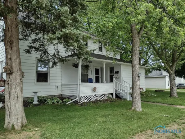 200 Pleasant St, Archbold, OH 43502