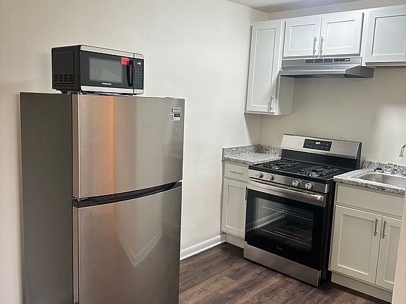 4th image of 924 Wildlife Lodge Rd APT 1