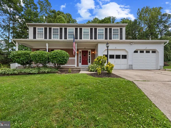 15 Topwood Ct, Baltimore, MD 21234