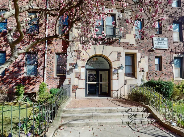 2515 Glenwood Road image 7 of 8