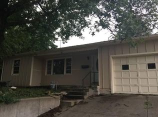 13216 W 95th St, Lenexa, KS 66215