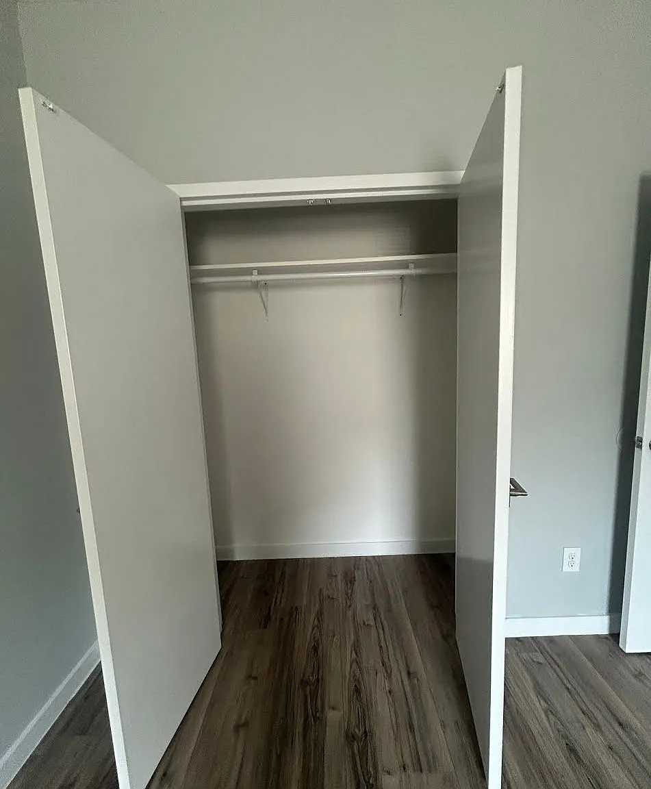 Studio, $1,391 — Photo 1