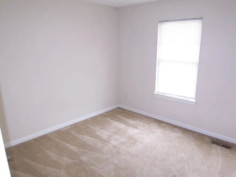 3924 Cutty Sark Rd — Photo 10