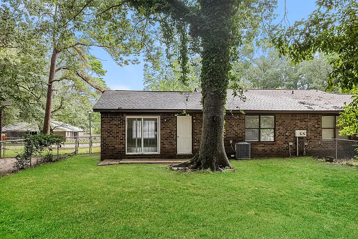159 Hummingbird Ave #B — Photo 11