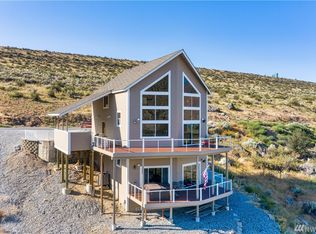 775 W Emerson Dr, Orondo, WA 98843