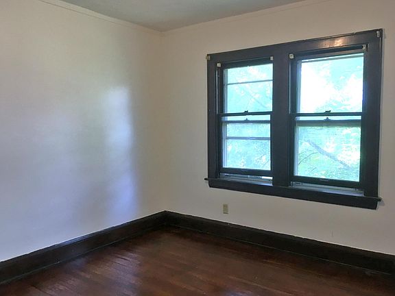 4th image of 515 Schiller Ave
