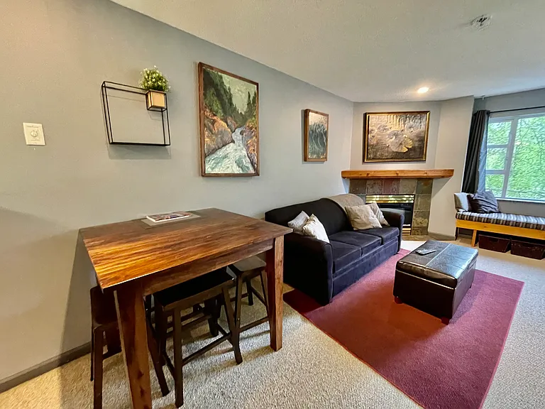 4360 Lorimer Rd — Photo 6