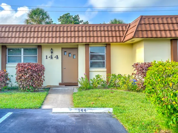 5780 FERNLEY Drive W #144, West Palm Beach, FL 33415