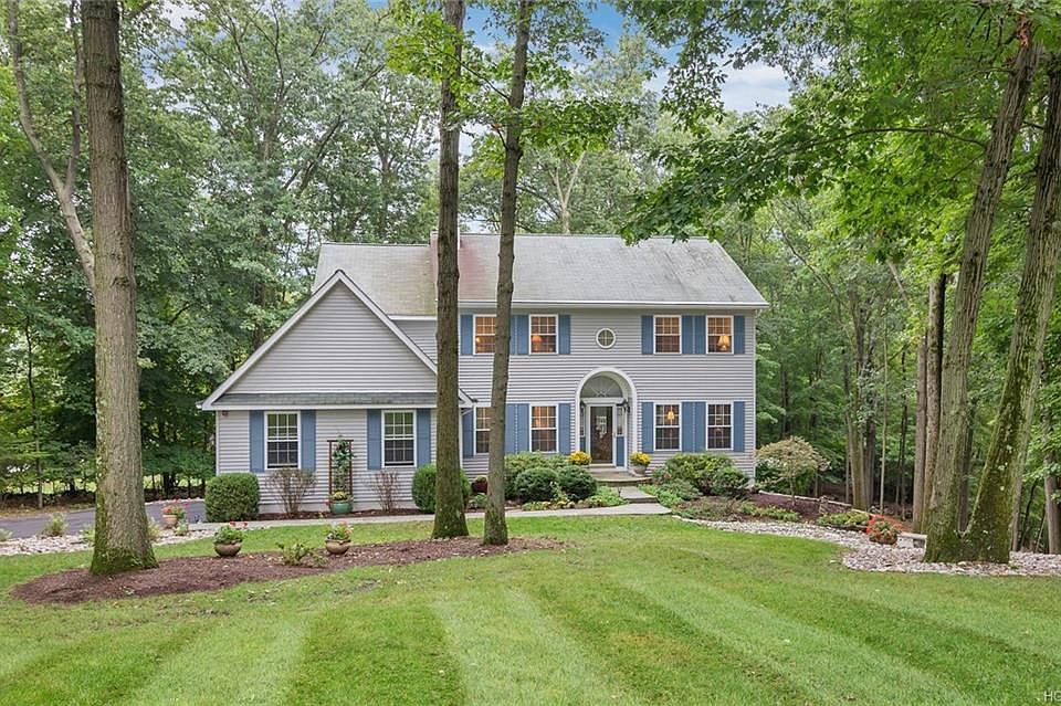 9 Fairview Ln, Salisbury Mills, NY 12577 Zillow