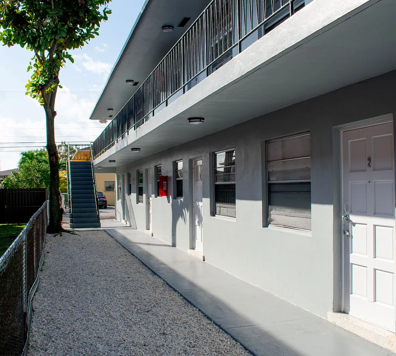 Tito Apartments — Photo 3