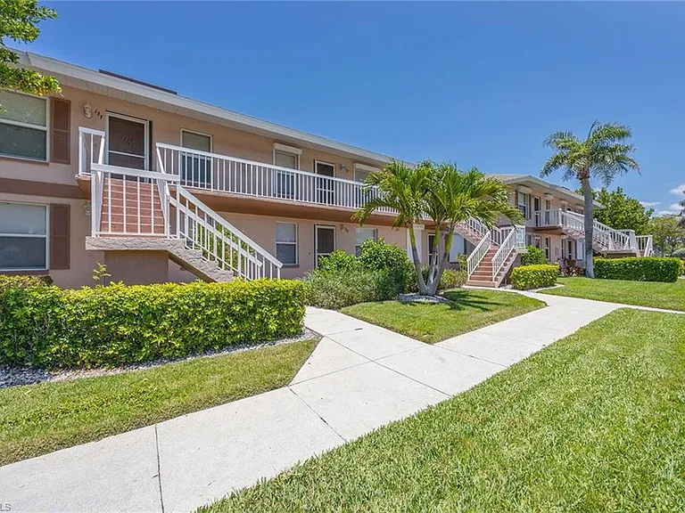 1015 Mainsail Dr #112 — Photo 2