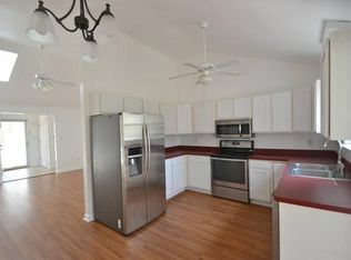 2312 Mayflower Dr, Greenbackville, VA 23356