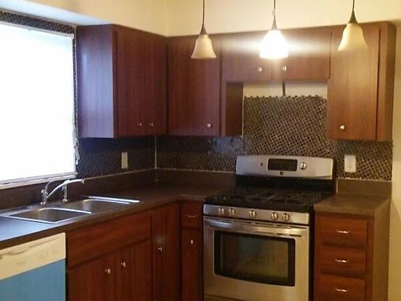 2nd image of 2604 Marshall Ave