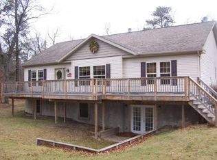 7134 Wilbe St, Indian River, MI 49749