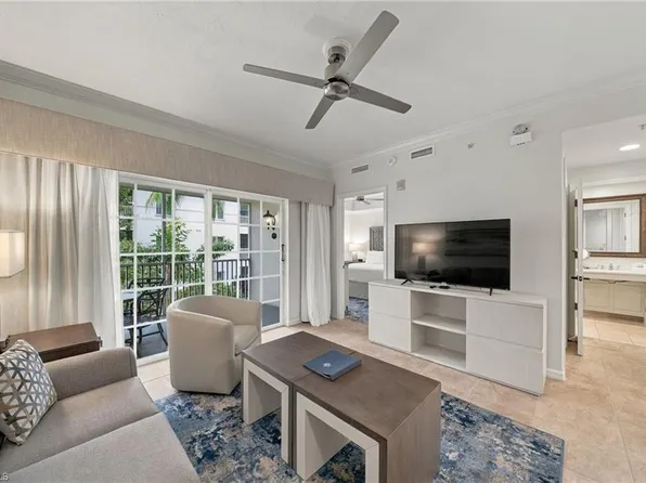 221 9TH ST S #219, NAPLES, FL 34102