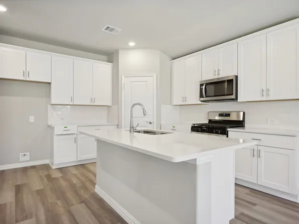 1349 Los Olmos Ln, Crandall, TX 75114