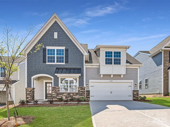 4540 Potters Wheel Dr, Fort Mill, SC 29715