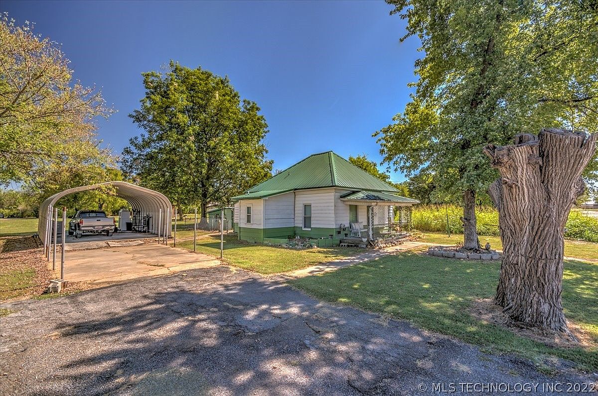 118 N Bender St, Nowata, OK 74048 Zillow