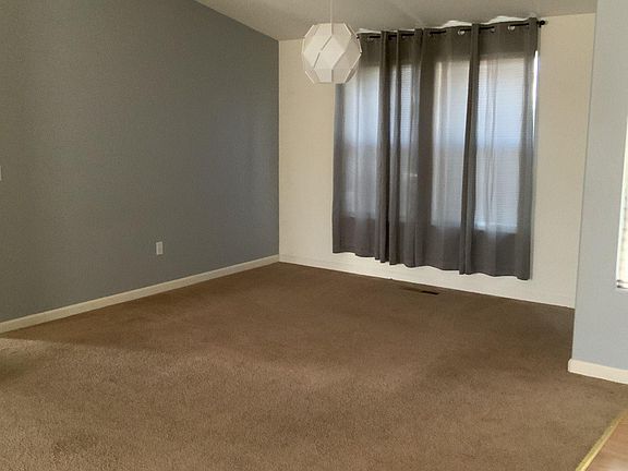 2nd image of 102 Shadow Mountain Dr