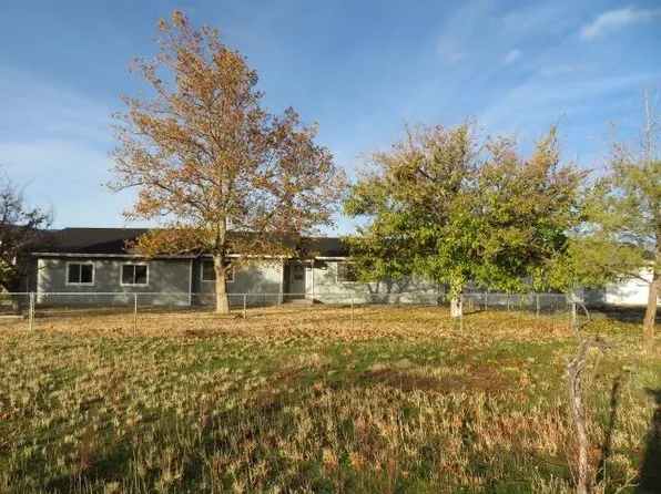 3521 Scala Ln S, Montague, CA 96064