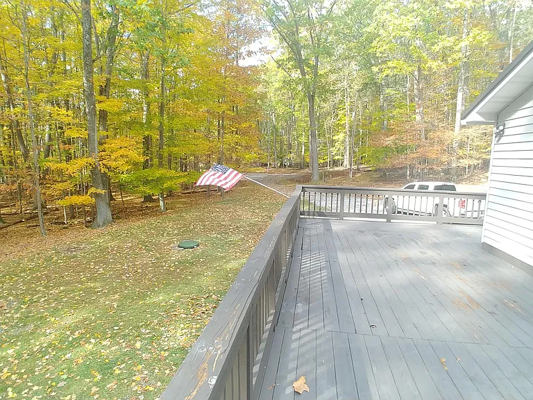 138 Governors Ct — Photo 9