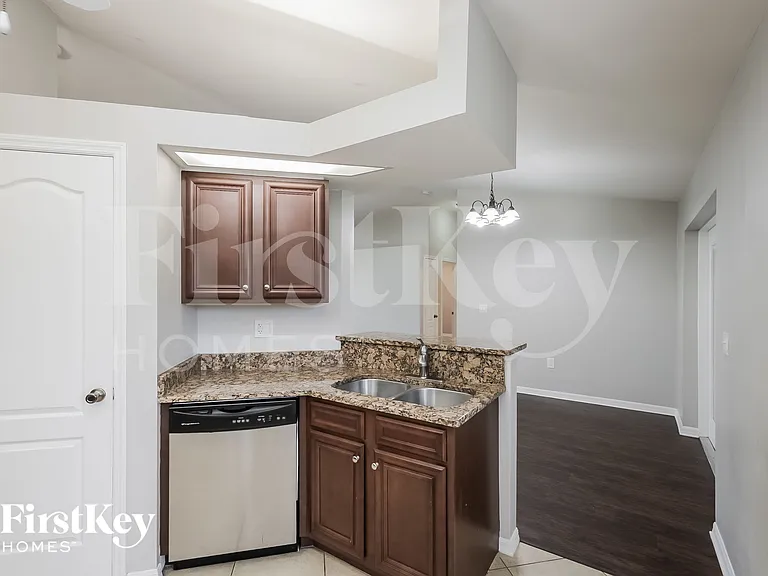 8285 Tahiti Rd — Photo 6