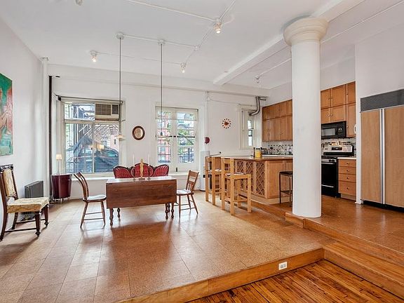 2nd image of 28 E 4th St APT 2E