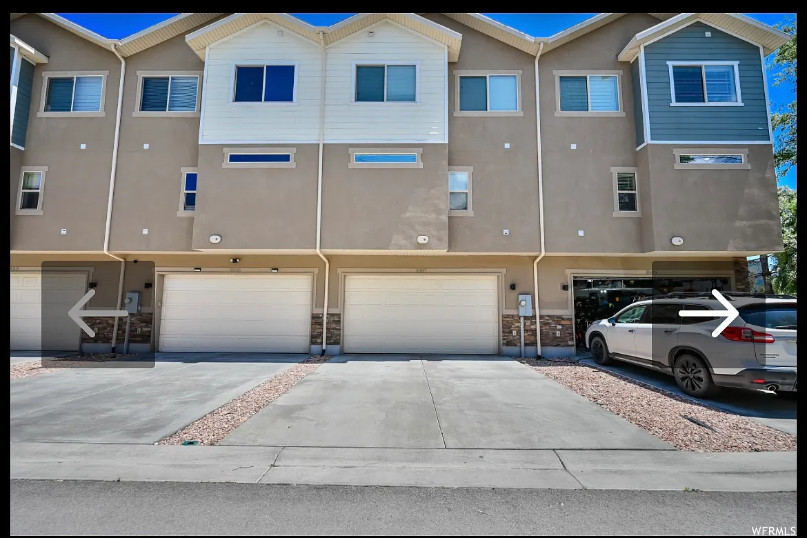4 bed, 2.5 bath, 1932 sqft, $2,950 — Photo 2