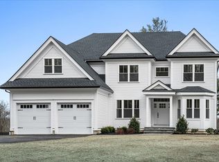 12 Brigham St, Southborough, MA 01772