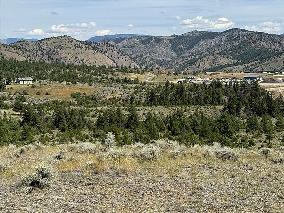3rd image of 5255 Overlook Way