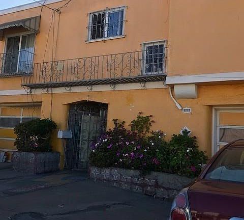 3rd image of 202 Santos St