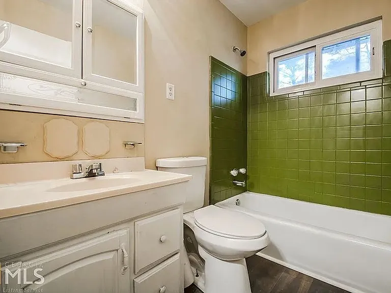 537 Reba Rd — Photo 8