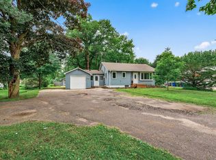 2959 Edgerton St, Little Canada, MN 55117