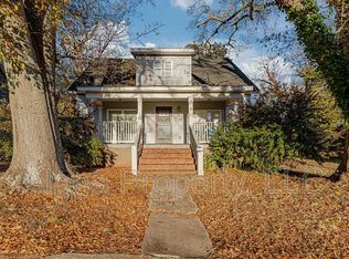 8 Brooks Ave, Greenville, SC 29617