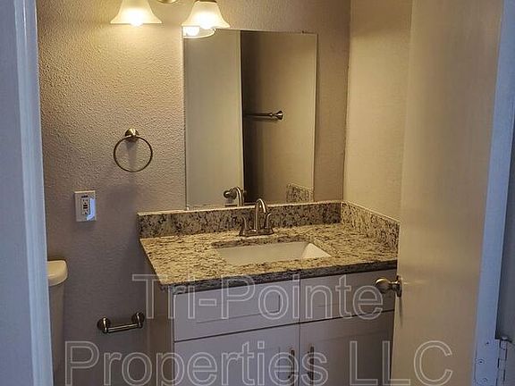 2nd image of 3415 Livingston Ave