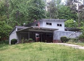 4th image of 3638 Summitridge Dr
